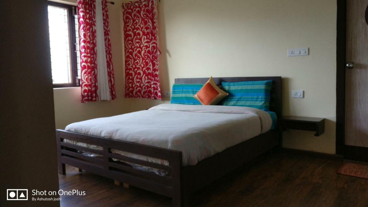 Green Roof Hotel Nainital Esterno foto