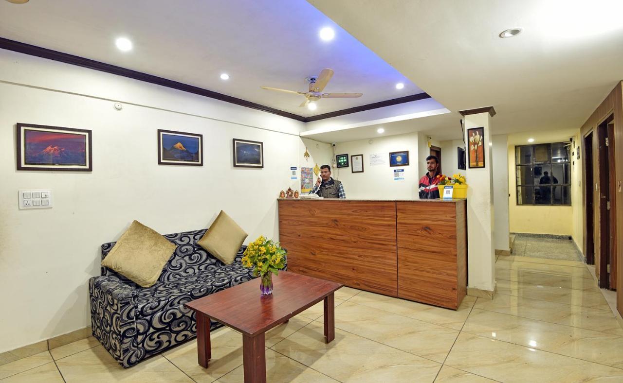 Green Roof Hotel Nainital Esterno foto