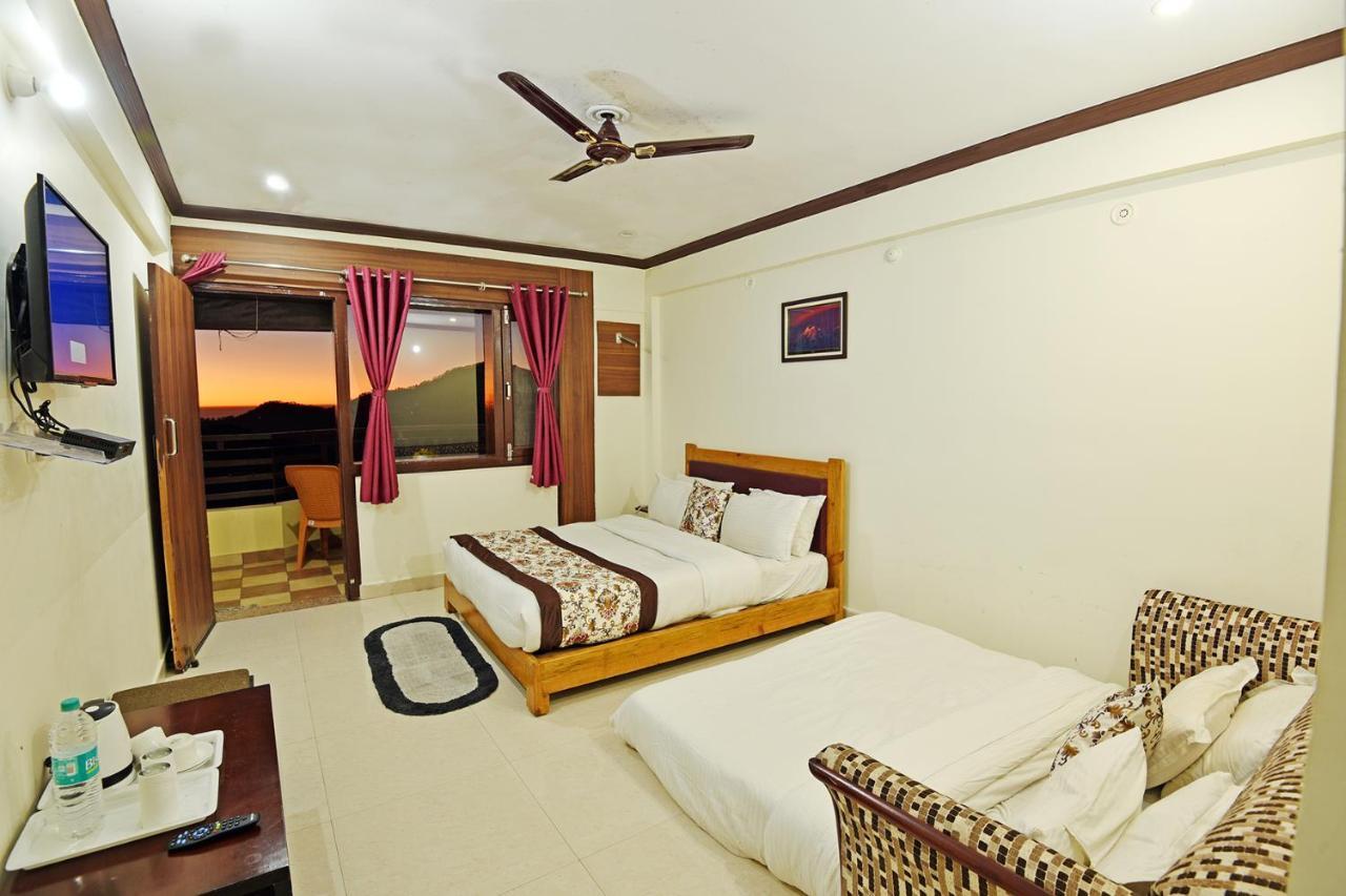 Green Roof Hotel Nainital Esterno foto